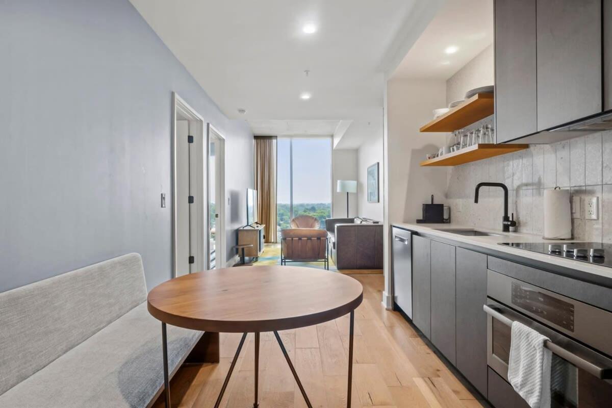 Modern 1Br Condo On Rainey St With Pool And Views Austin Dış mekan fotoğraf